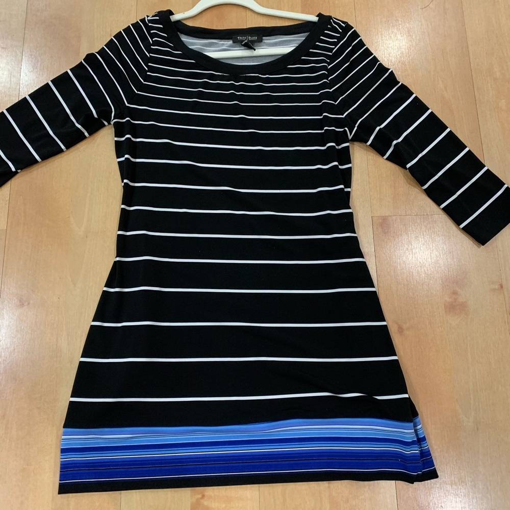 3/4 sleeve shift dress with removable belt